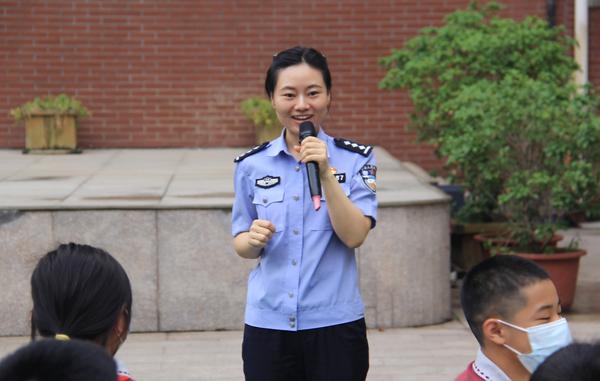 安全教育 (4) 安全教育 (4)